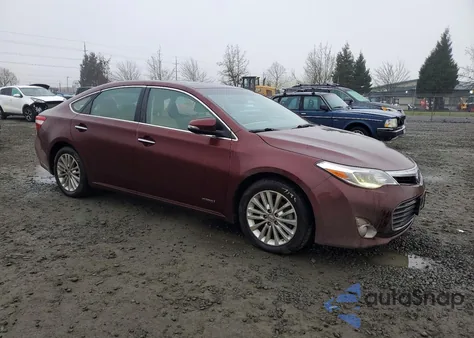 2013 Toyota Avalon Hybrid z USA, uszkodzony, nr VIN 4T1BD1EBXDU012650
